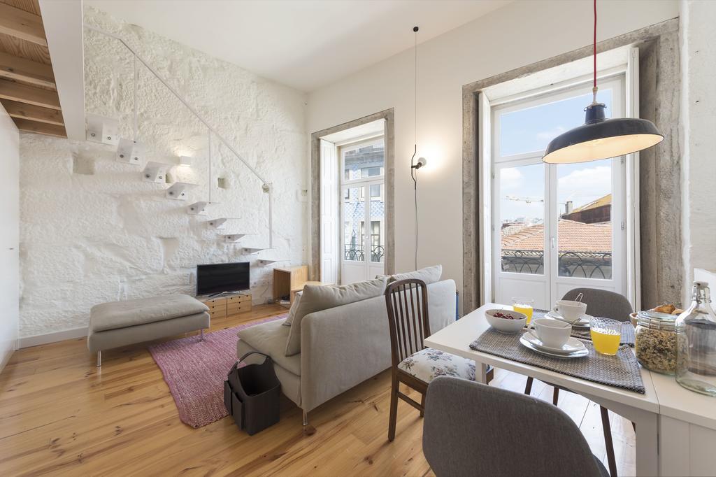 Lovelystay - Cativo Mezzanine Studio Porto Exterior foto